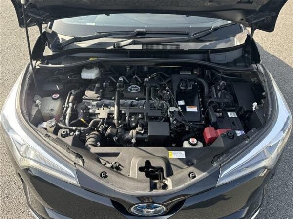 Ref:AUX-18820822 TOYOTA C-HR 2017 - Image 17