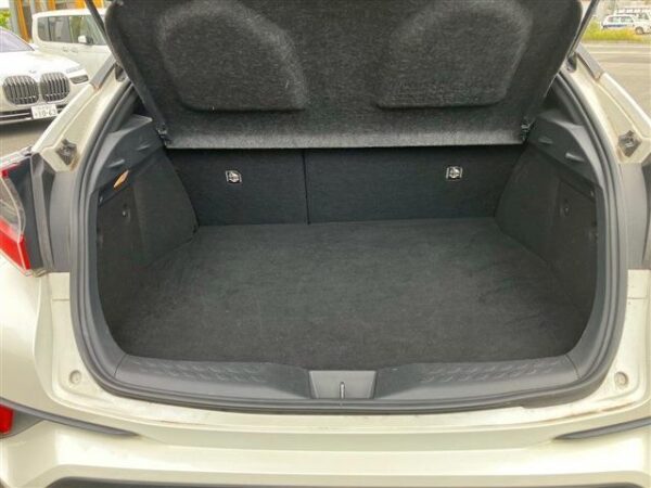Ref:AUX-18820824 TOYOTA C-HR 2018 - Image 7
