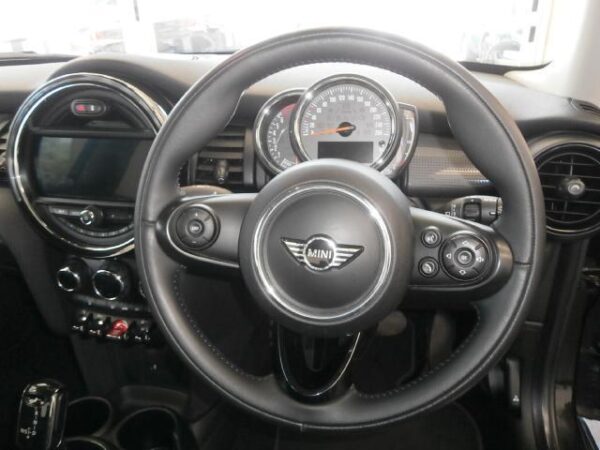 Ref:AUX-18831408 MINI MINI 2018 - Image 7