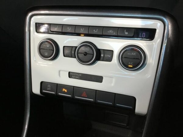 Ref:AUX-18831832 VOLKSWAGEN THE BEETLE 2019 - Image 14