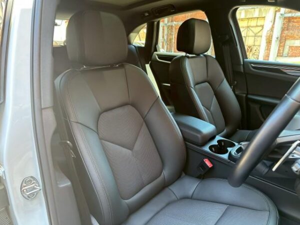 Ref:AUX-18832175 PORSCHE MACAN 2023 - Image 3