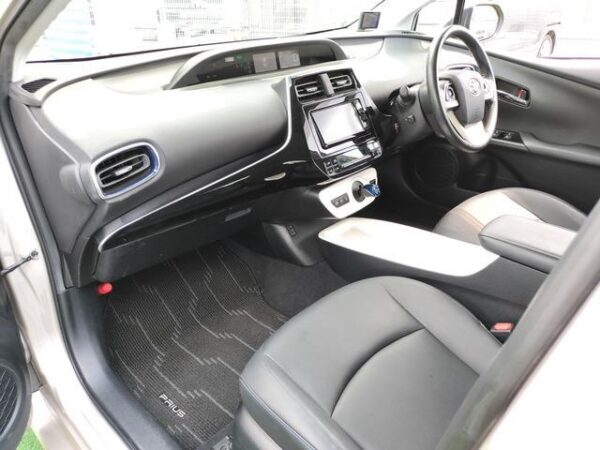 Ref:AUX-18832257 TOYOTA PRIUS 2016 - Image 14
