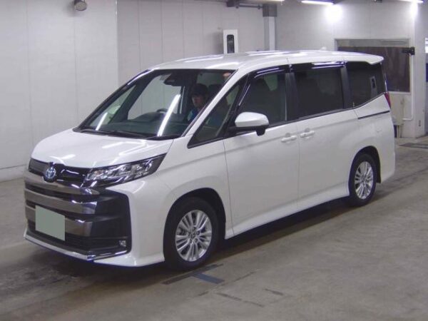 Ref:AUX-18835243 TOYOTA NOAH 2024