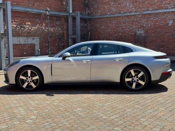 Ref:AUX-18835475 PORSCHE Panama 2024 - Image 4