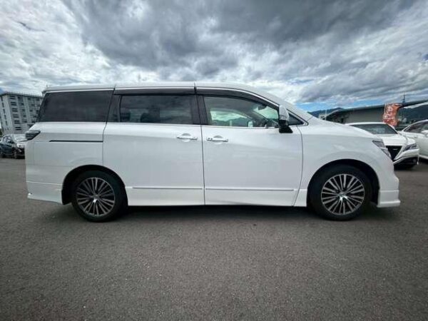 Ref:AUX-18837559 NISSAN ELGRAND 2017 - Image 4