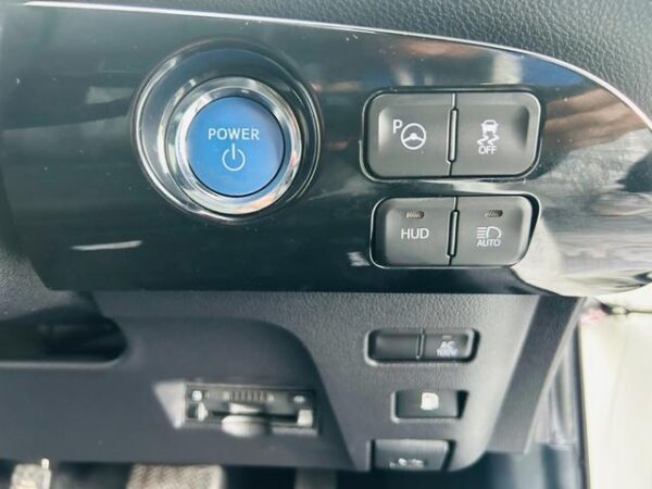 Ref:AUX-18842688 TOYOTA PRIUS 2017 - Image 6