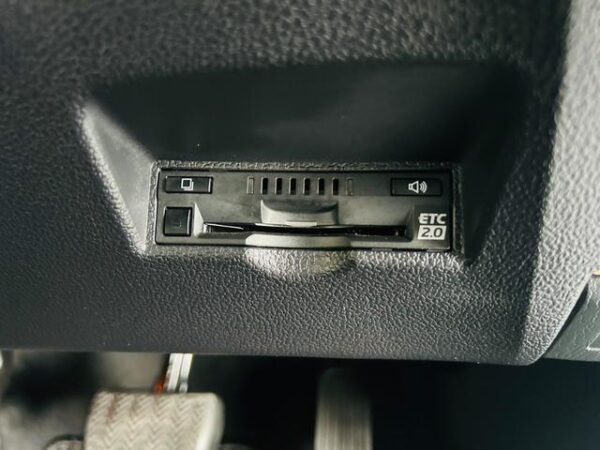 Ref:AUX-18842688 TOYOTA PRIUS 2017 - Image 9