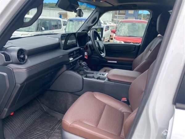 Ref:AUX-18846589 TOYOTA LAND CRUISER 250 2024 - Image 12