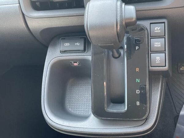 Ref:AUX-18850080 TOYOTA SIENTA 2023 - Image 13