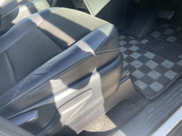 Ref:AUX-18850086 TOYOTA NOAH 2020 - Image 4