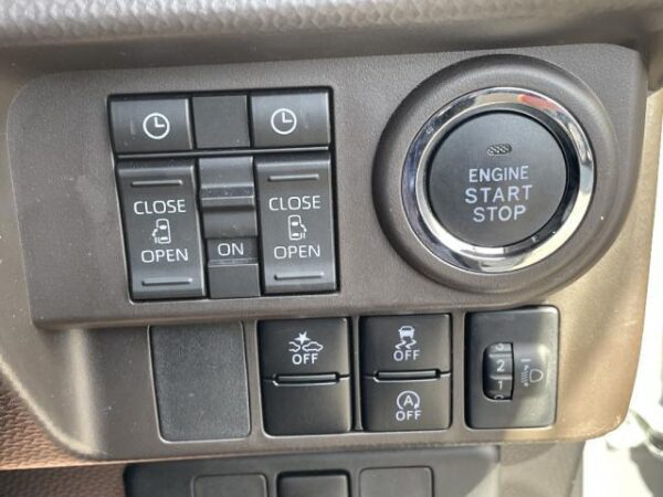 Ref:AUX-18850127 TOYOTA ROOMY 2021 - Image 14