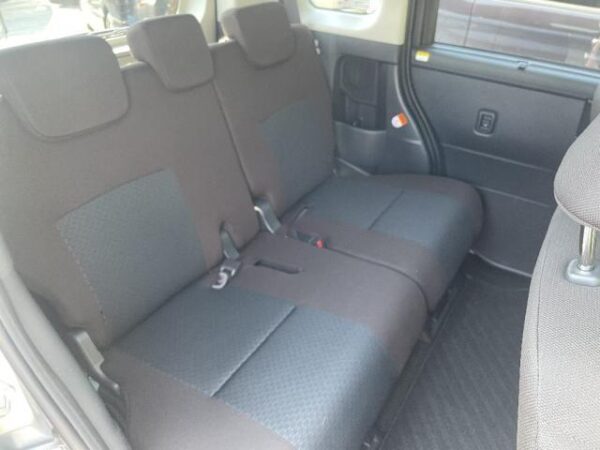 Ref:AUX-18850127 TOYOTA ROOMY 2021 - Image 6