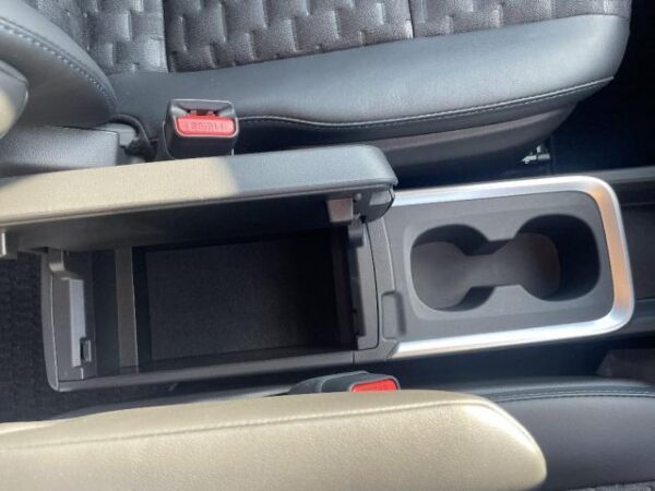 Ref:AUX-18850190 TOYOTA VOXY 2023 - Image 15