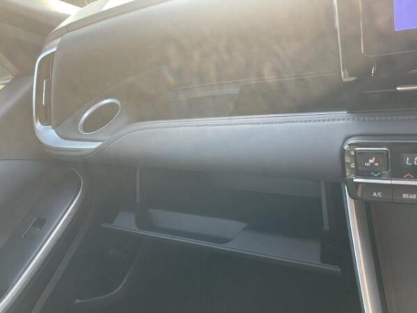 Ref:AUX-18850190 TOYOTA VOXY 2023 - Image 18