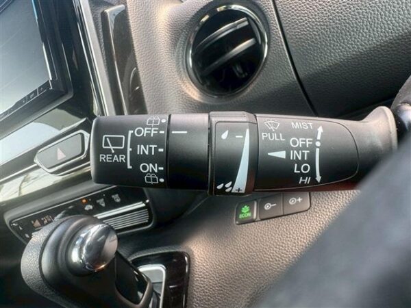 Ref:AUX-18850218 HONDA N-BOX CUSTOM 2018 - Image 9