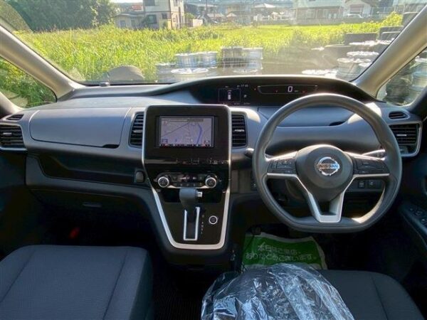 Ref:AUX-18850220 NISSAN SERENA 2018 - Image 2