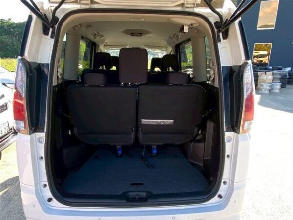 Ref:AUX-18850220 NISSAN SERENA 2018 - Image 15