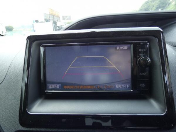 Ref:AUX-18857169 TOYOTA VOXY 2014 - Image 9