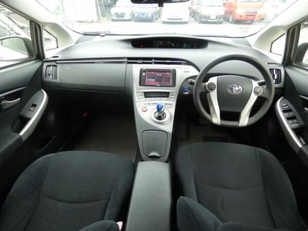 Ref:AUX-18860382 TOYOTA PRIUS 2013 - Image 2