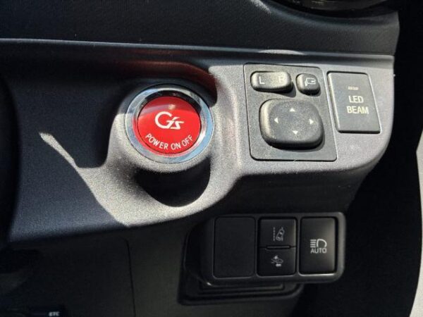 Ref:AUX-18864257 TOYOTA AQUA 2016 - Image 17