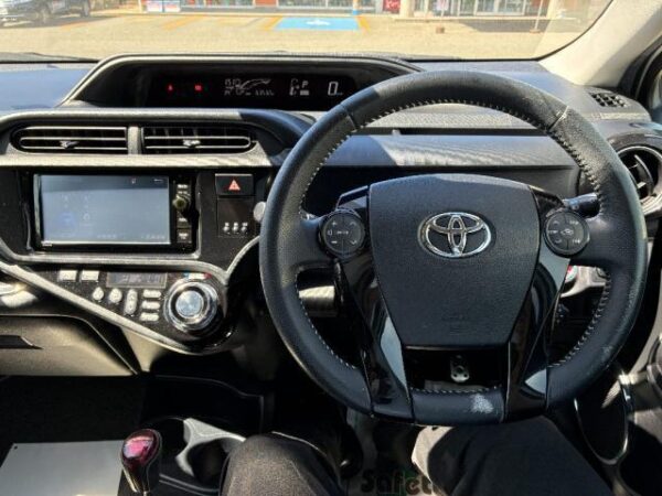 Ref:AUX-18864257 TOYOTA AQUA 2016 - Image 3