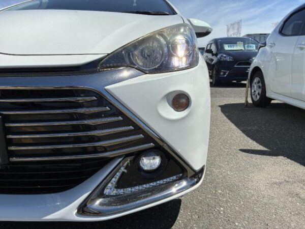 Ref:AUX-18864257 TOYOTA AQUA 2016 - Image 9