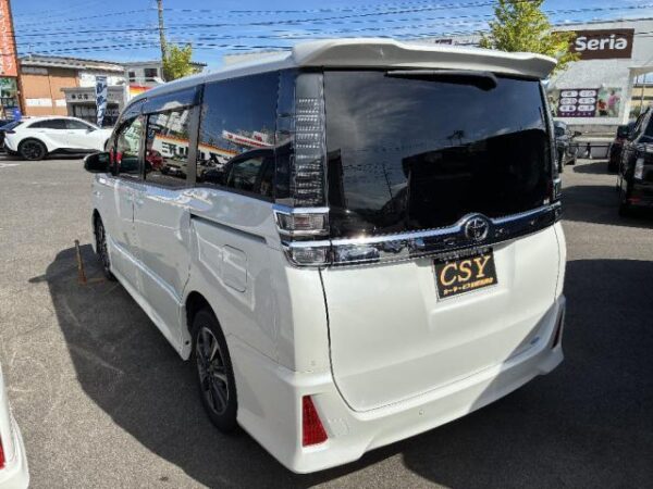 Ref:AUX-18864291 TOYOTA VOXY 2020 - Image 2