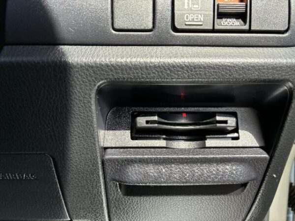 Ref:AUX-18864291 TOYOTA VOXY 2020 - Image 17