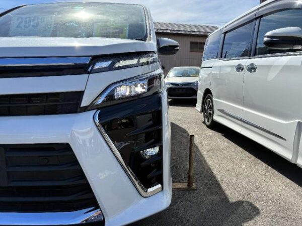 Ref:AUX-18864291 TOYOTA VOXY 2020 - Image 19