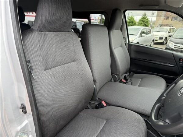 Ref:AUX-18864598 TOYOTA REGIUS ACE VAN 2017 - Image 13