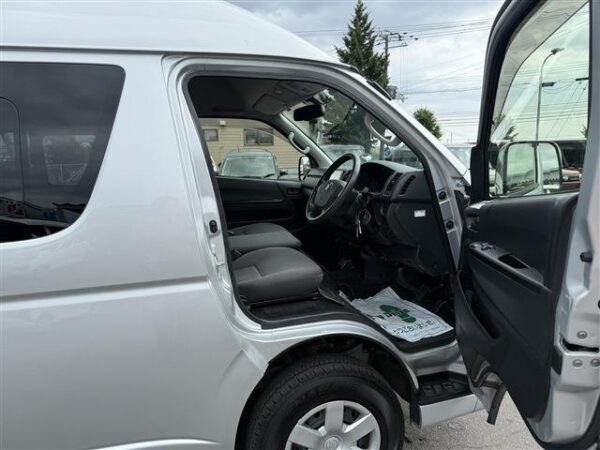 Ref:AUX-18864598 TOYOTA REGIUS ACE VAN 2017 - Image 10