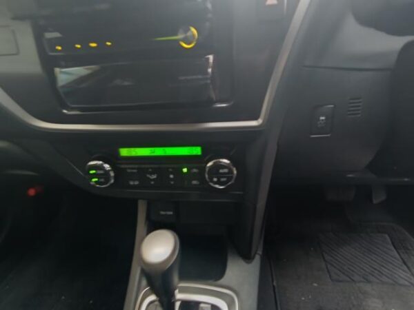 Ref:AUX-18871038 TOYOTA AURIS 2015 - Image 16