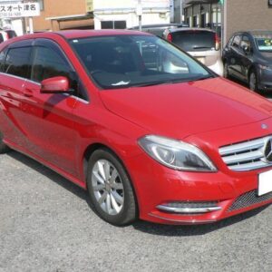 2012 Mercedes Benz B-Class red gasoline used car Japan export
