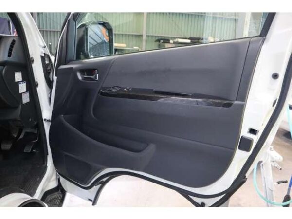 Ref:AUX-18872652 TOYOTA HIACE VAN 2023 - Image 20