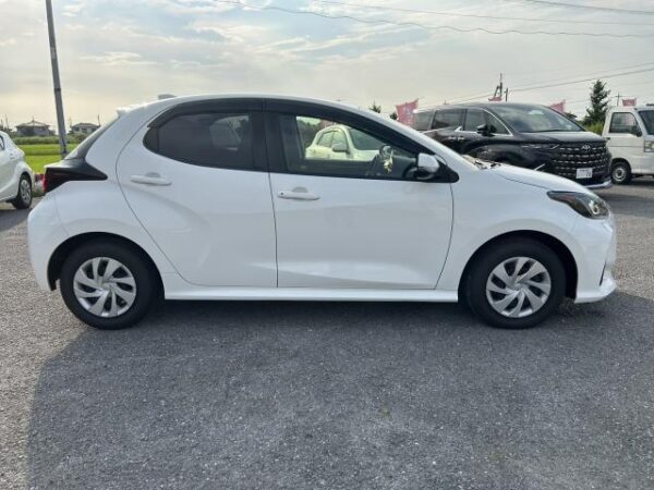 Ref:AUX-18875712 TOYOTA YARIS 2020 - Image 4