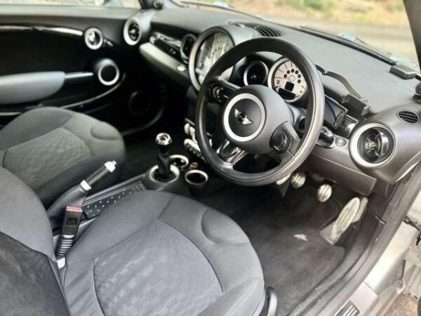 Ref:AUX-18888917 MINI MINI 2009 - Image 3