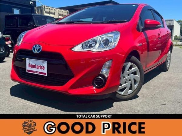 Ref:AUX-18888926 TOYOTA AQUA 2015
