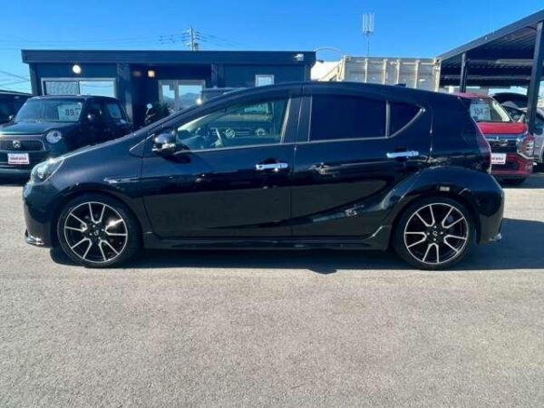 Ref:AUX-18888929 TOYOTA AQUA 2016 - Image 11