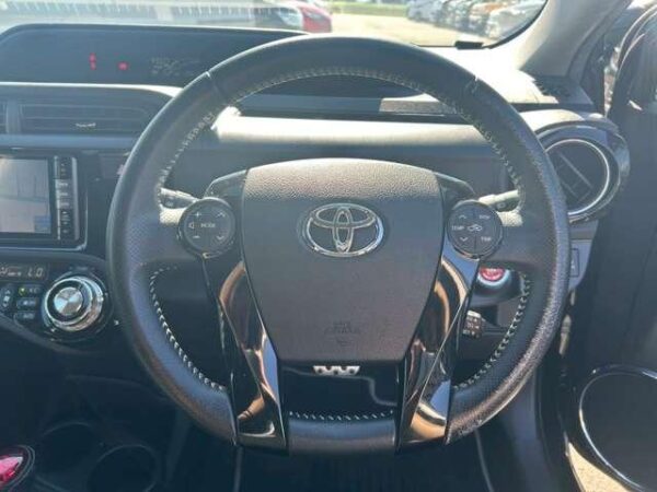 Ref:AUX-18888929 TOYOTA AQUA 2016 - Image 18