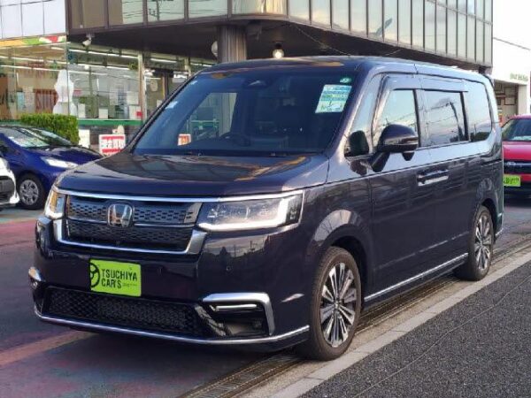 Ref:AUX-18890700 HONDA STEPWAGON 2023