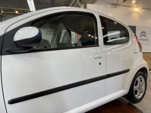 Ref:AUX-18894372 PEUGEOT 107 2013 - Image 11