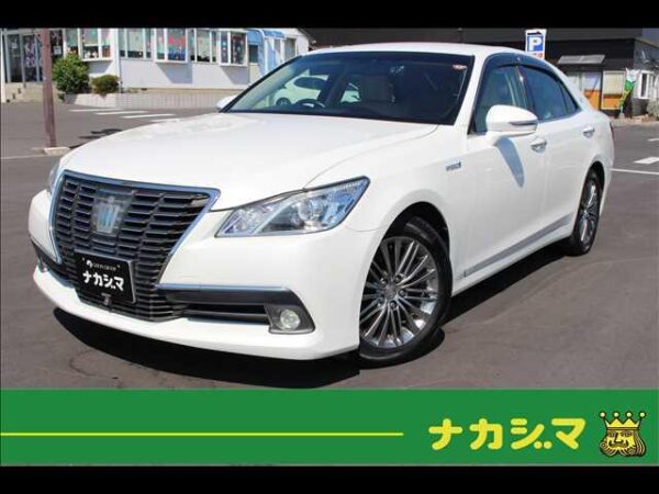 Ref:AUX-18904124 TOYOTA CROWN 2014