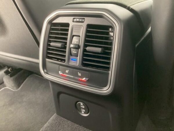 Ref:AUX-18905447 PORSCHE MACAN 2024 - Image 13