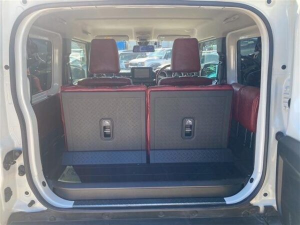 Ref:AUX-18905514 SUZUKI JIMNY 2023 - Image 14