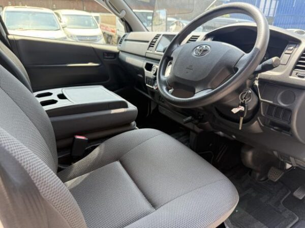 Ref:AUX-18905651 TOYOTA HIACE VAN 2019 - Image 7