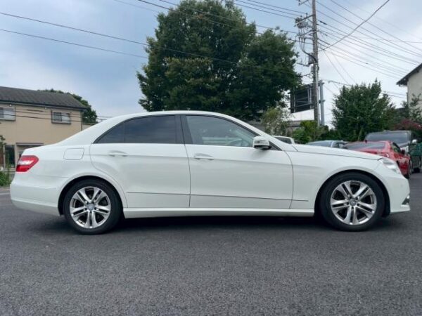 Ref:AUX-18905655 MERCEDES BENZ E-CLASS 2009 - Image 4