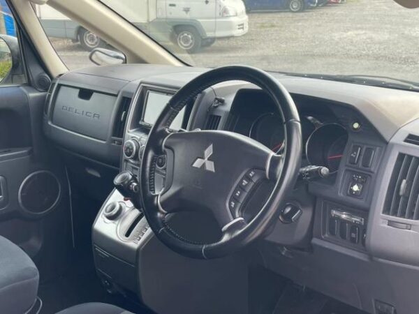 Ref:AUX-18905773 MITSUBISHI DELICA D:5 2007 - Image 13