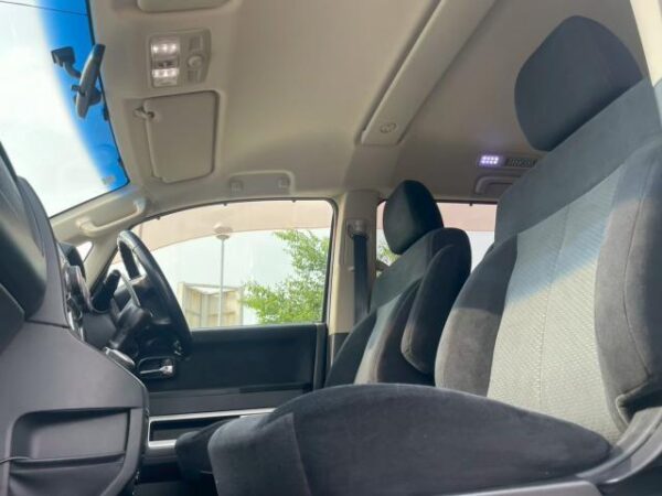 Ref:AUX-18905773 MITSUBISHI DELICA D:5 2007 - Image 18