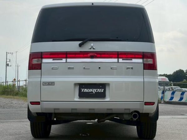 Ref:AUX-18905773 MITSUBISHI DELICA D:5 2007 - Image 6