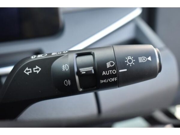 Ref:AUX-18905900 NISSAN AURA 2022 - Image 12